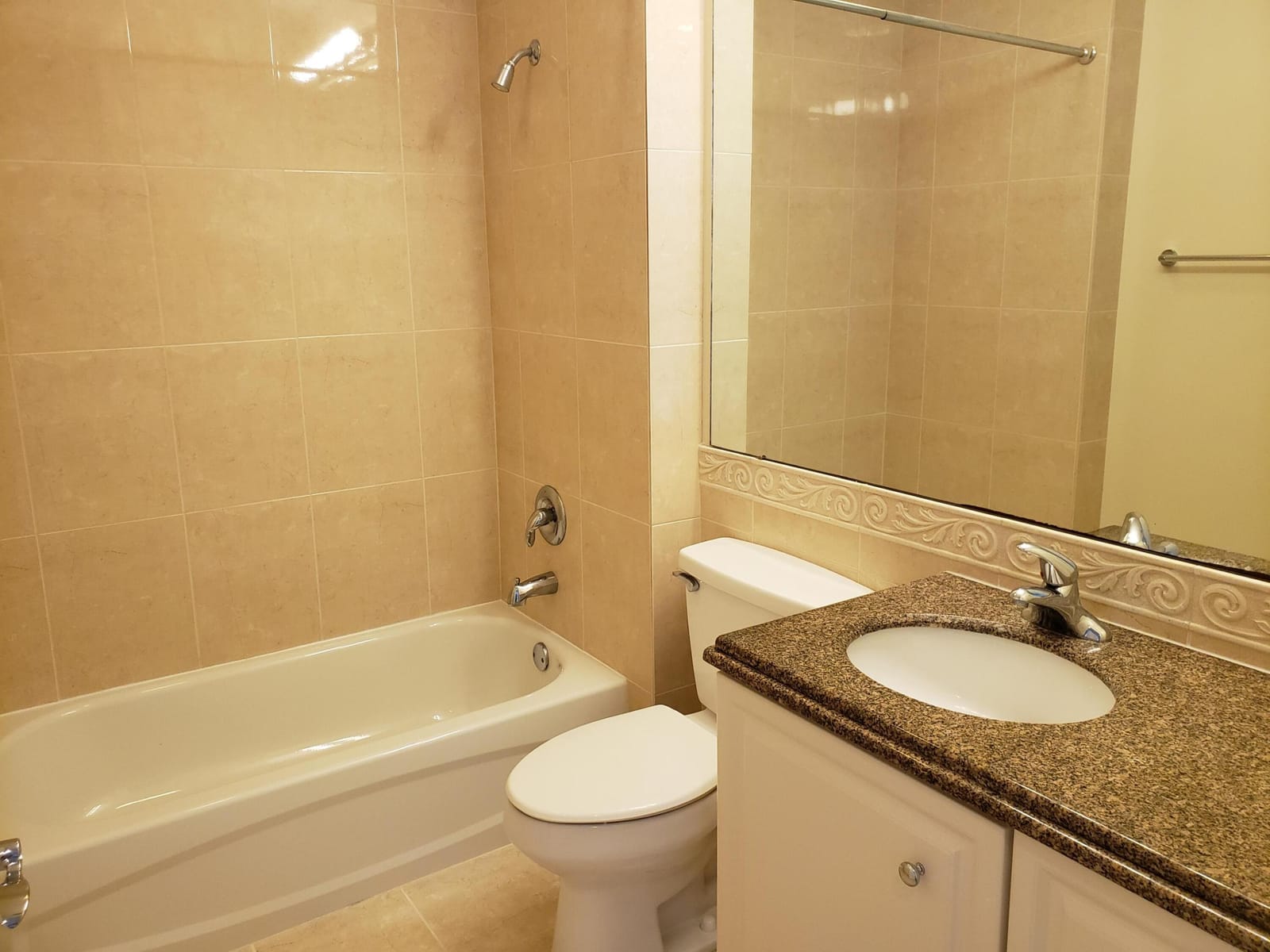 11 HARBOUR ISLE Drive W 201, Fort Pierce, FL 34949 photo 21