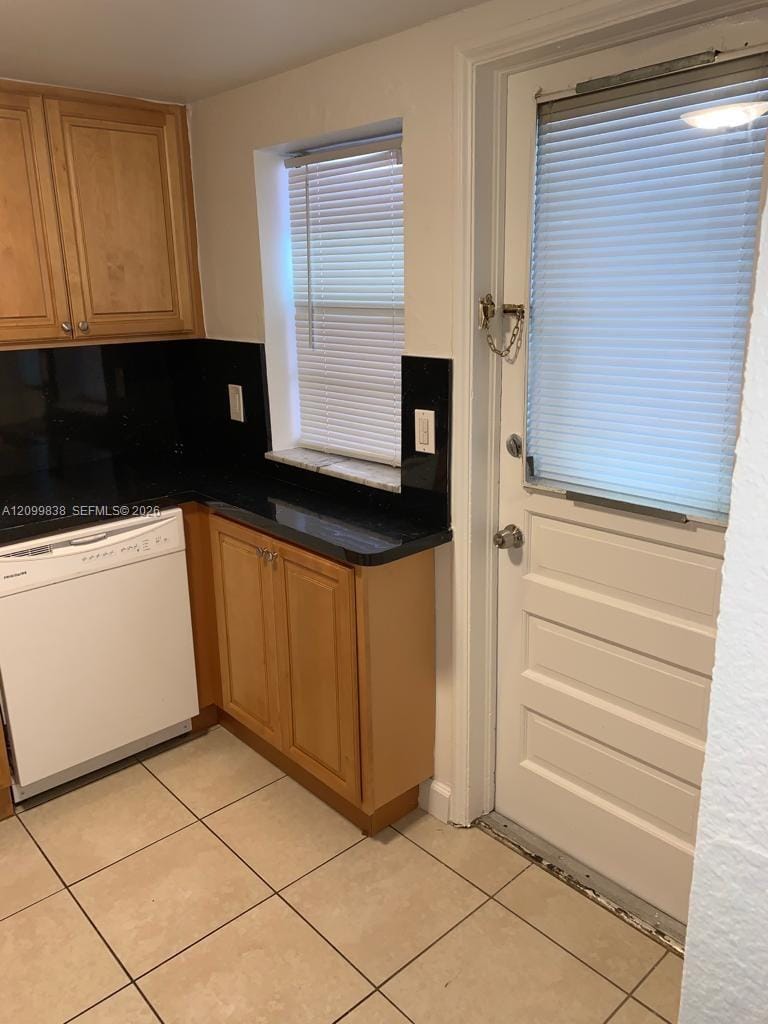 2525 Polk Street 3, Hollywood, FL 33020 photo 3