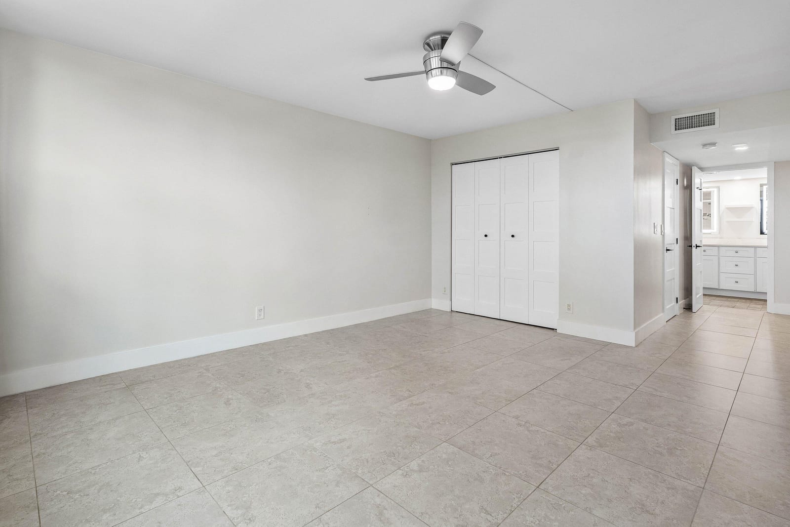 800 JEFFERY Street 201 — photo 8