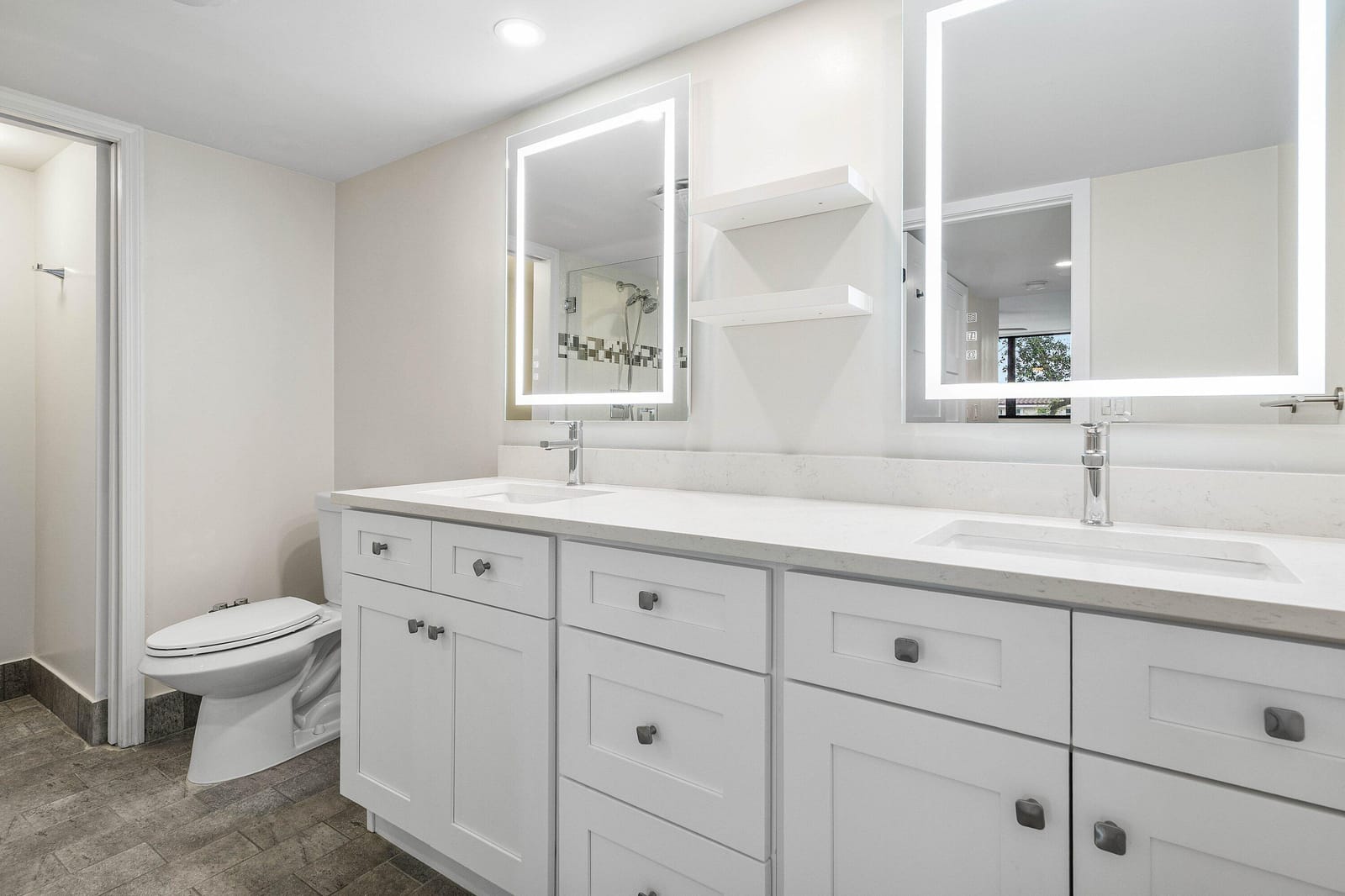 800 JEFFERY Street 201 — photo 9