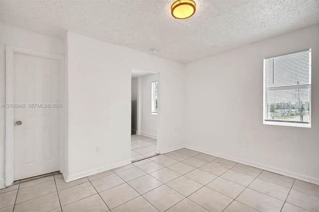50 NW 79th Street 11, Miami, FL 33150