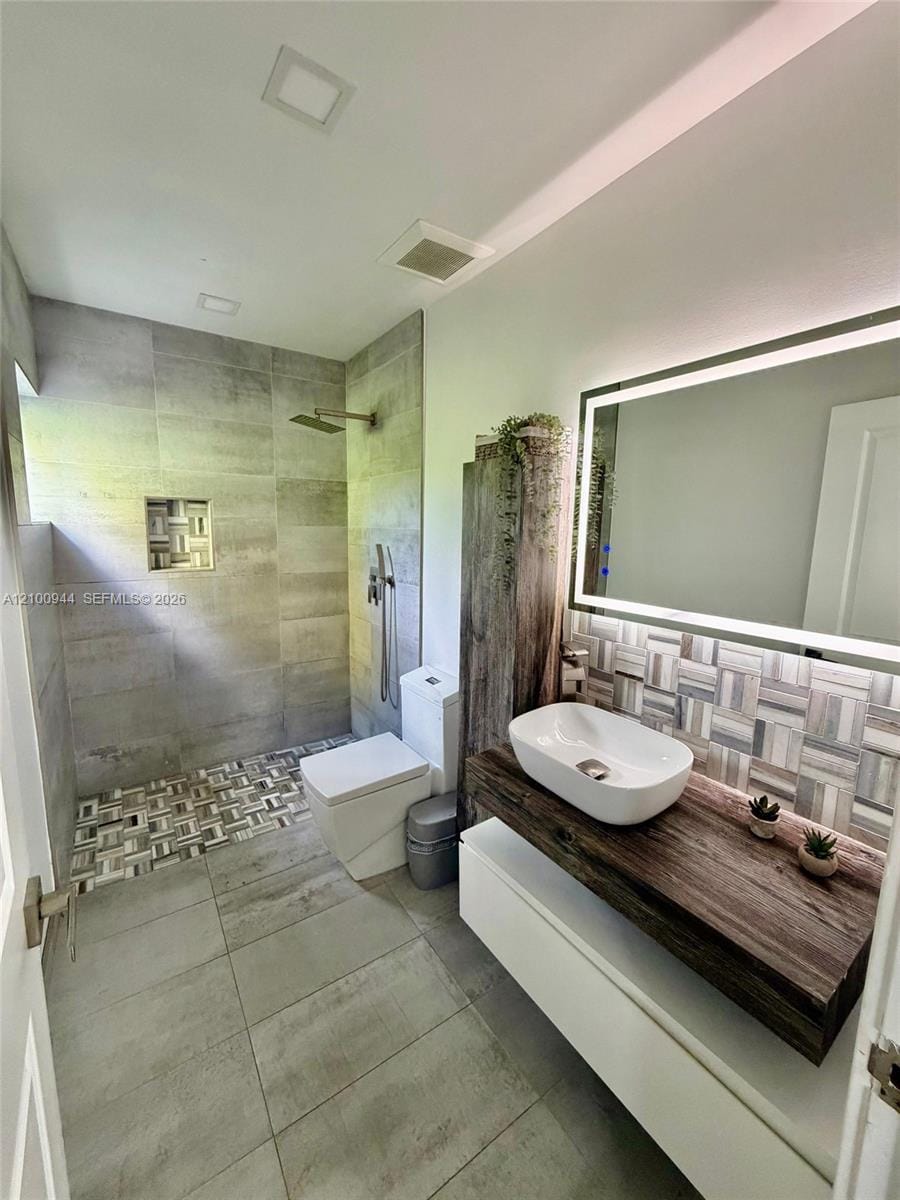 9975 NW 27th Terrace, Doral, FL 33172 photo 13