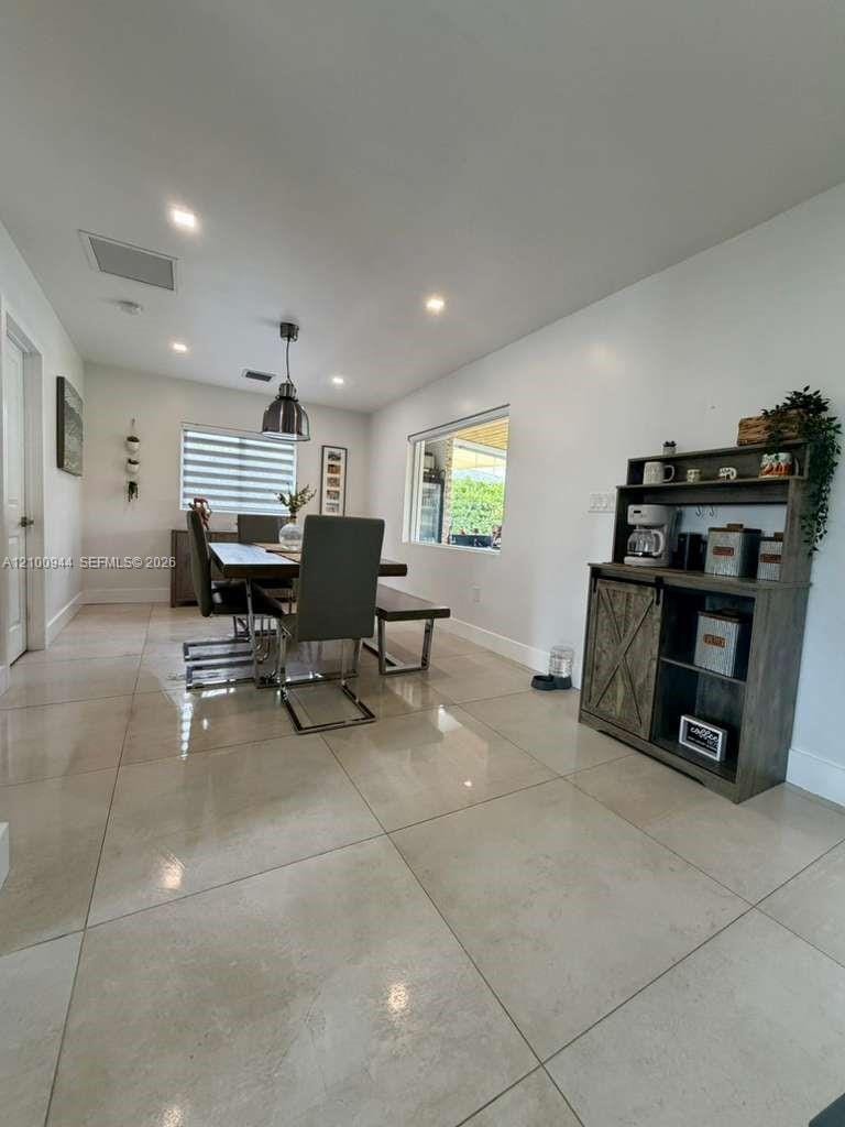 9975 NW 27th Terrace — photo 8