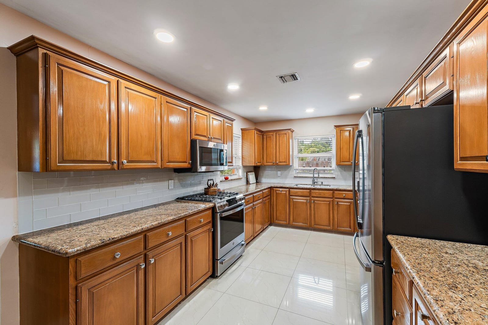 324 Sandal Lane, Palm Beach Shores, FL 33404 photo 17