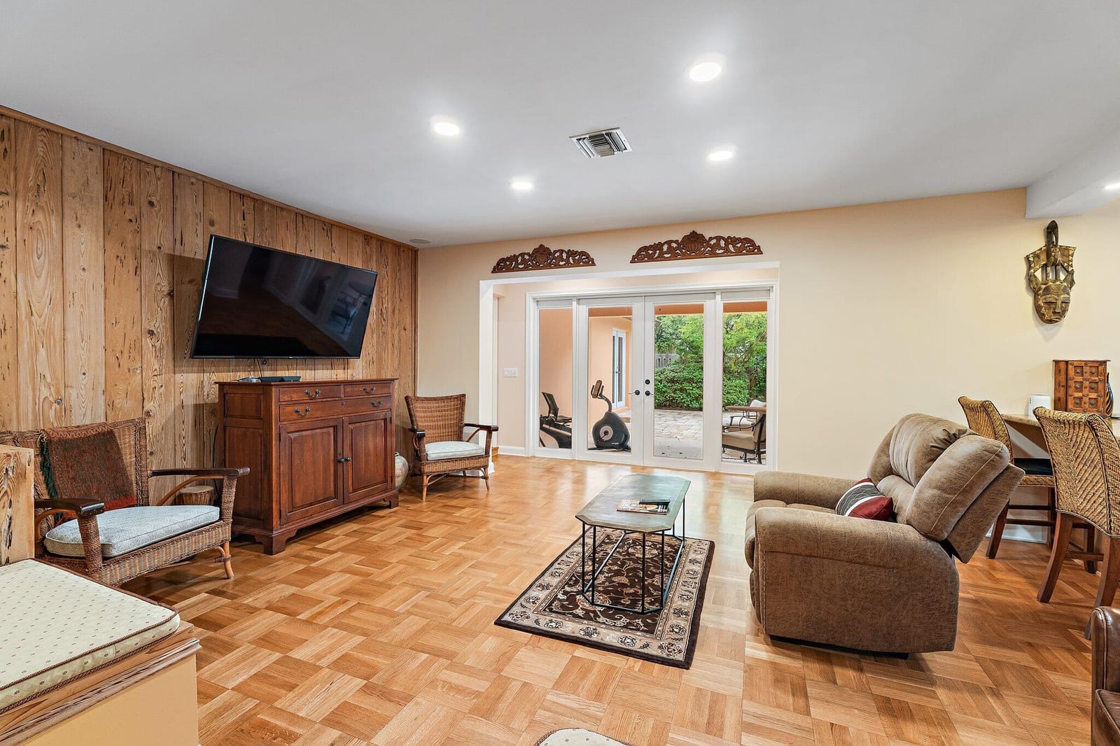 324 Sandal Lane — photo 9
