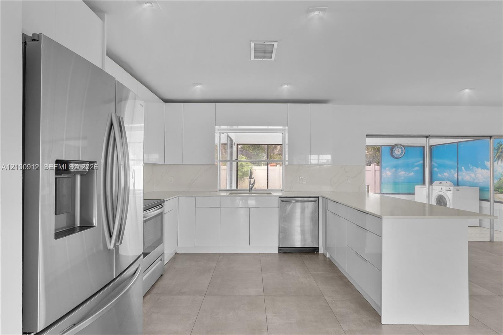 4546 SW 51st Street 4546, Dania Beach, FL 33314 photo 6