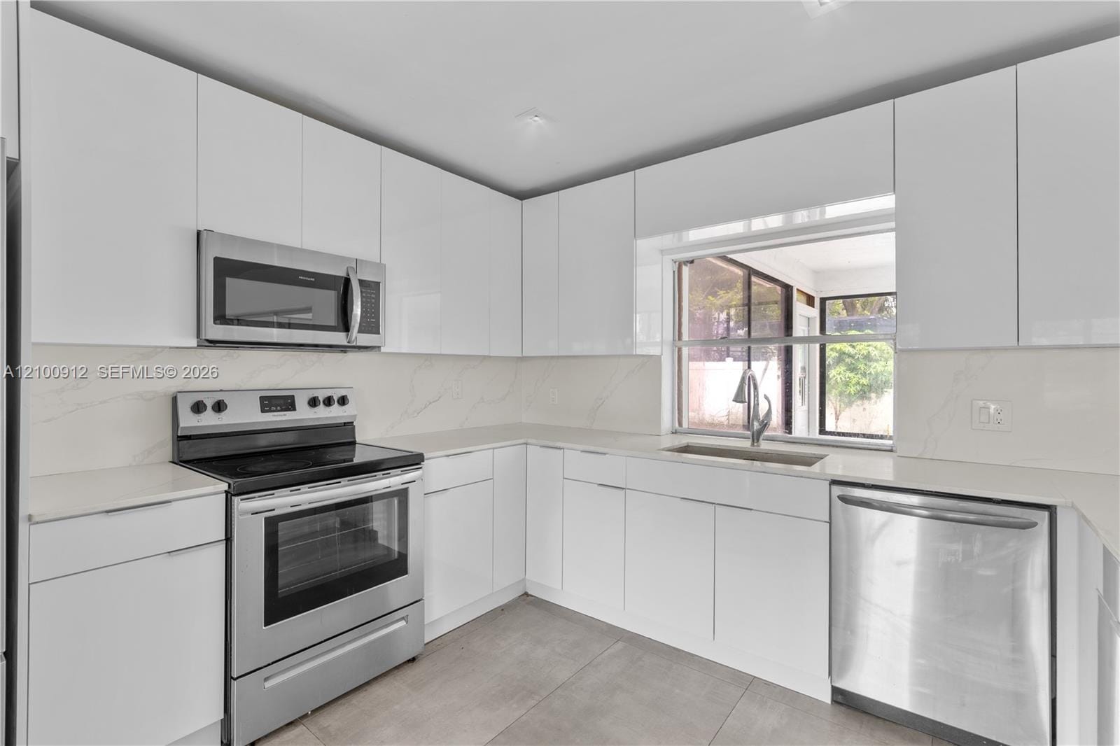 4546 SW 51st Street 4546, Dania Beach, FL 33314 photo 7