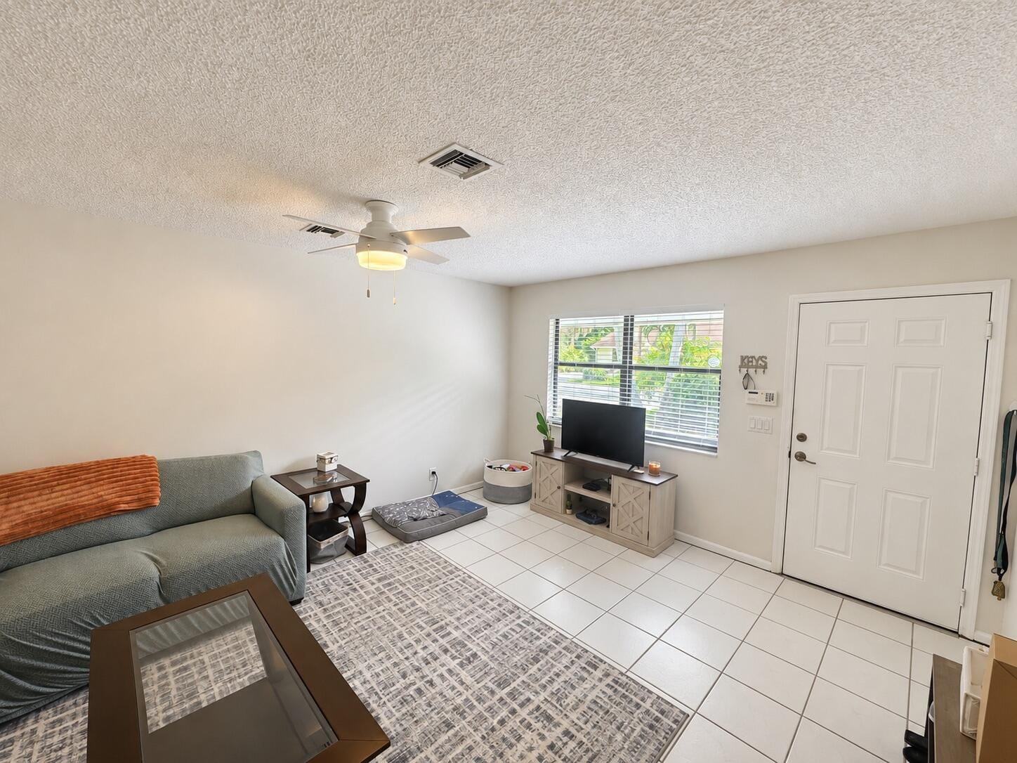 9258 GREEN MEADOWS Way — photo 2
