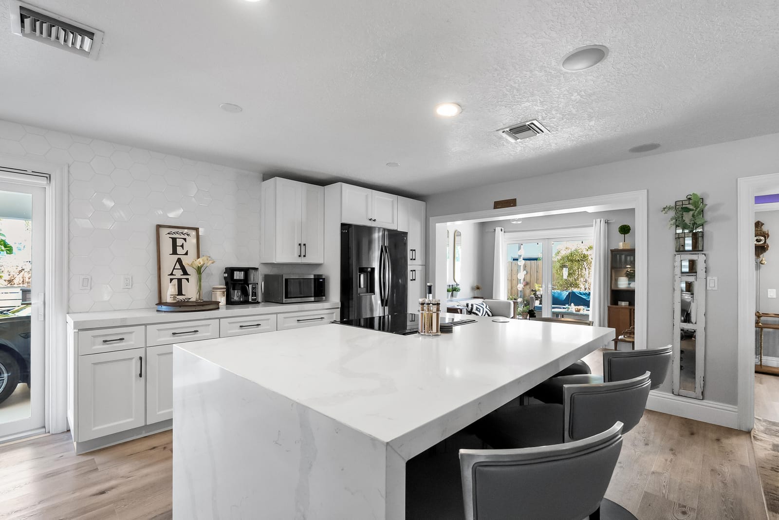 1605 TREEMONT Avenue, Jupiter, FL 33469 photo 8