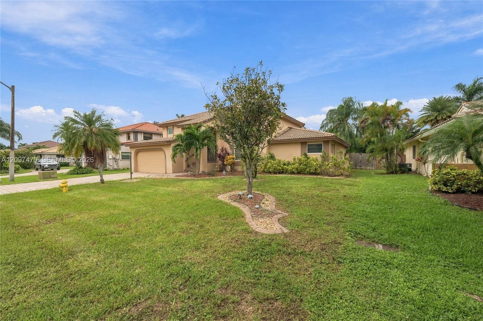 5361 Lancelot Lane — photo 3