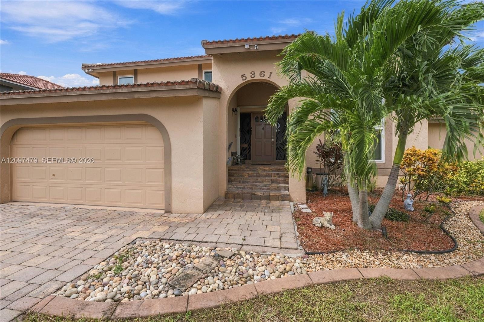 5361 Lancelot Lane — photo 4