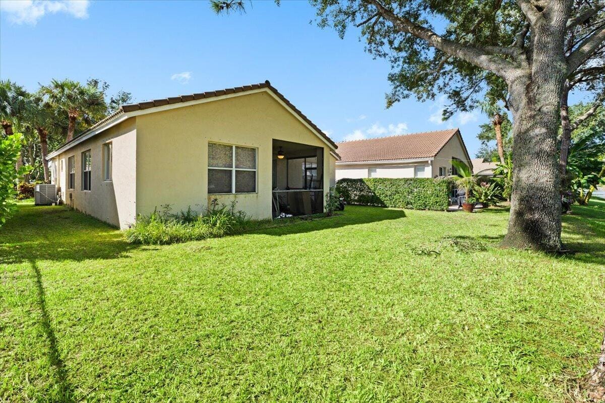 122 Seminole Lakes Drive, Royal Palm Beach, FL 33411 photo 13