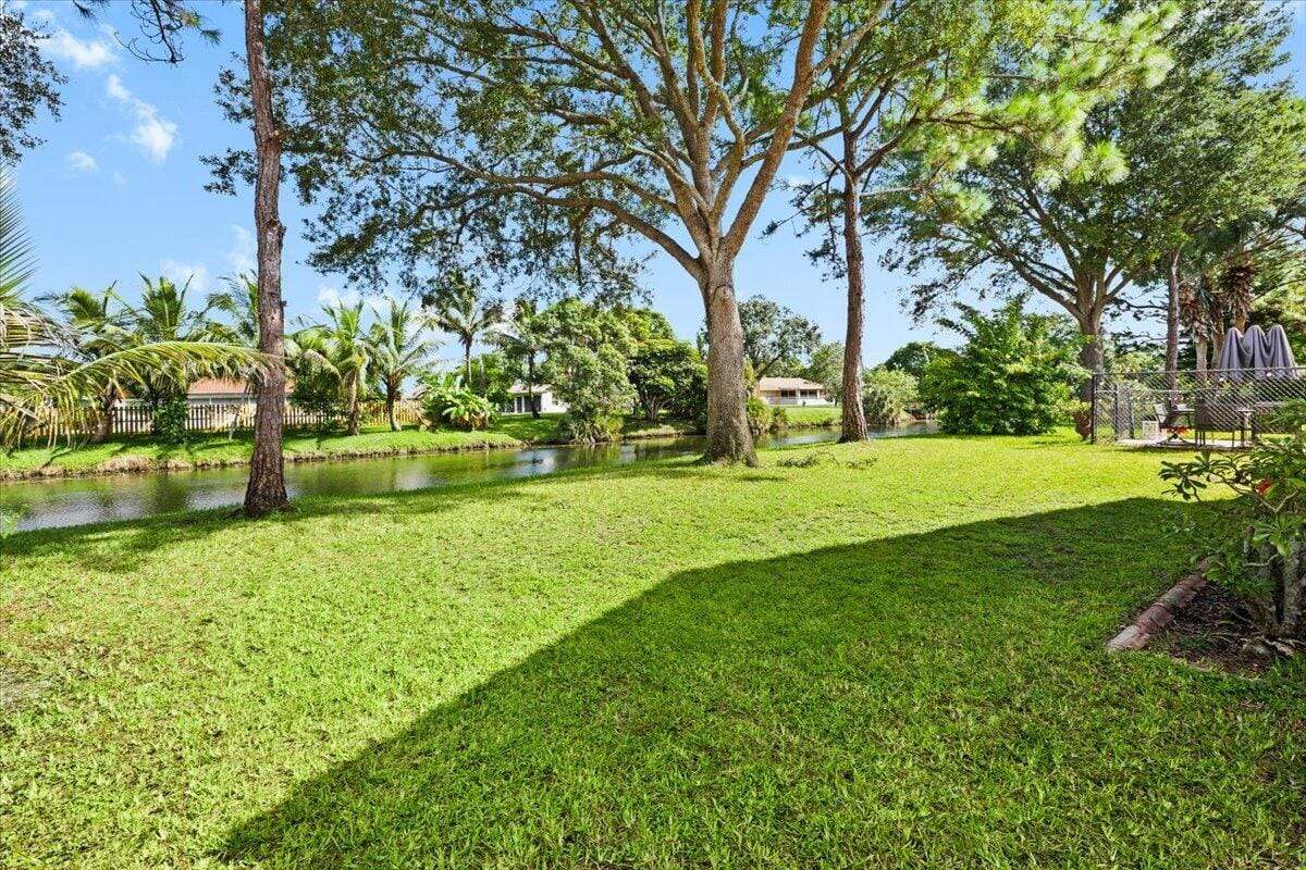 122 Seminole Lakes Drive, Royal Palm Beach, FL 33411 photo 14