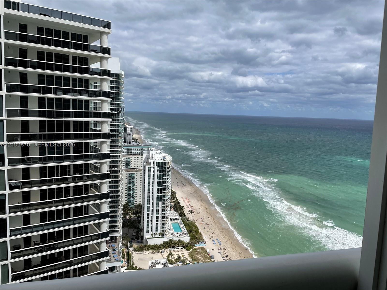1830 N Ocean Drive 4109 — photo 2