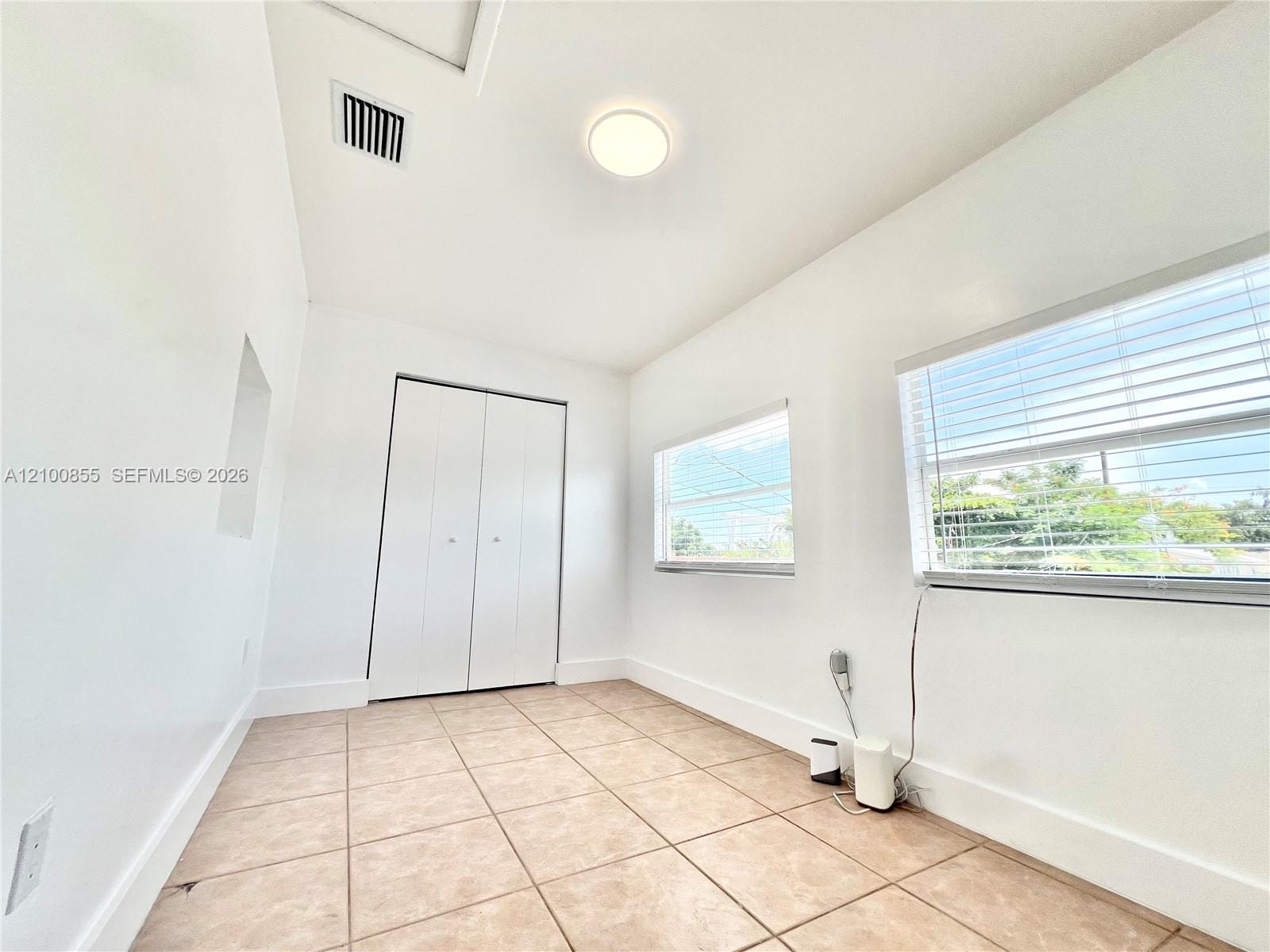 200 NW 17th Court 0 — photo 12