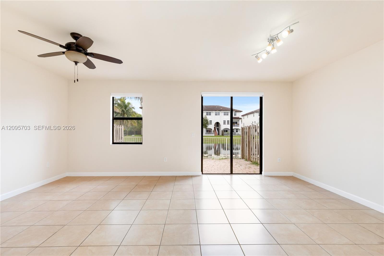 8965 NW 98th Avenue, Doral, FL 33178 photo 12