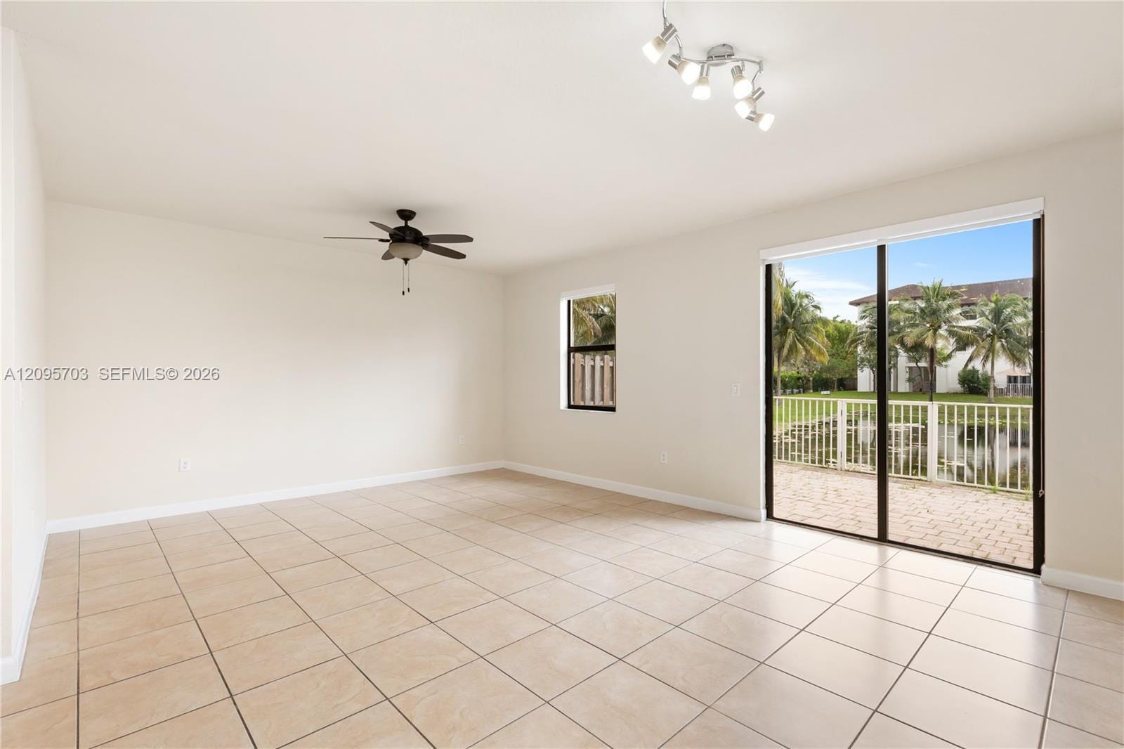 8965 NW 98th Avenue, Doral, FL 33178 photo 14