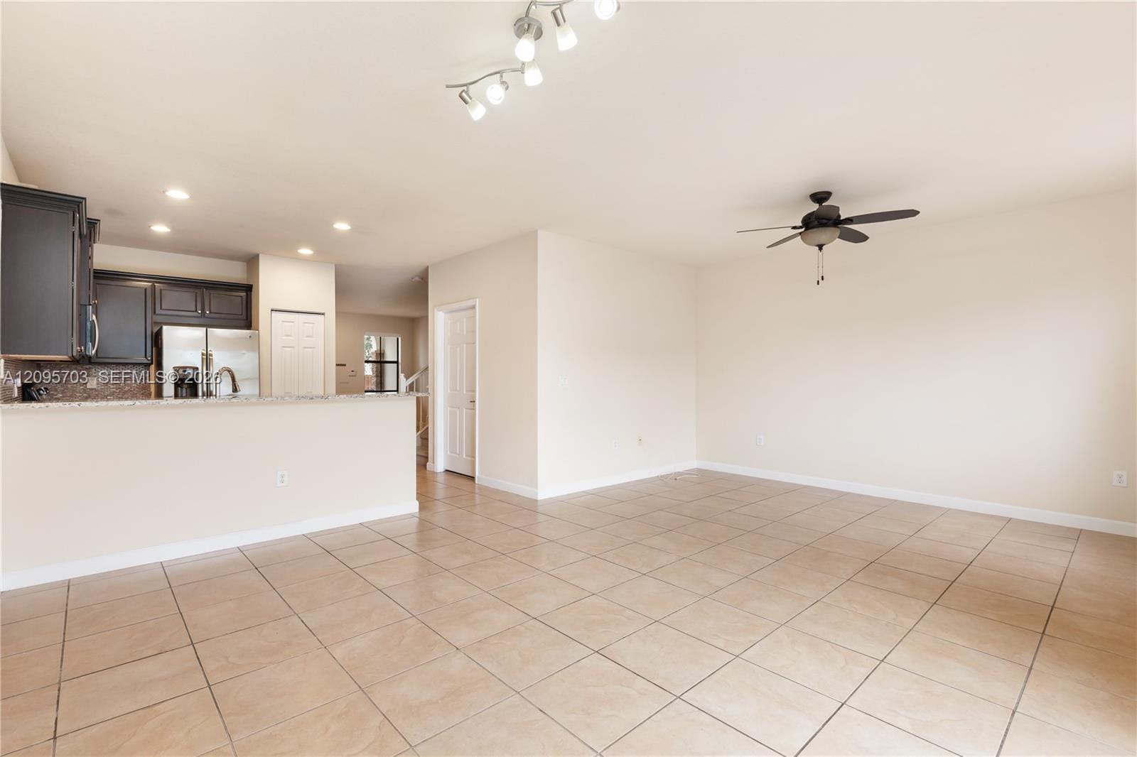 8965 NW 98th Avenue, Doral, FL 33178 photo 18
