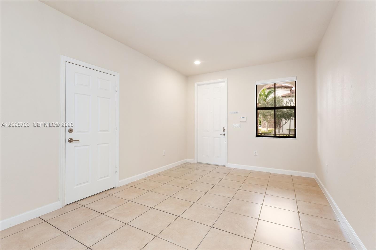 8965 NW 98th Avenue, Doral, FL 33178 photo 4
