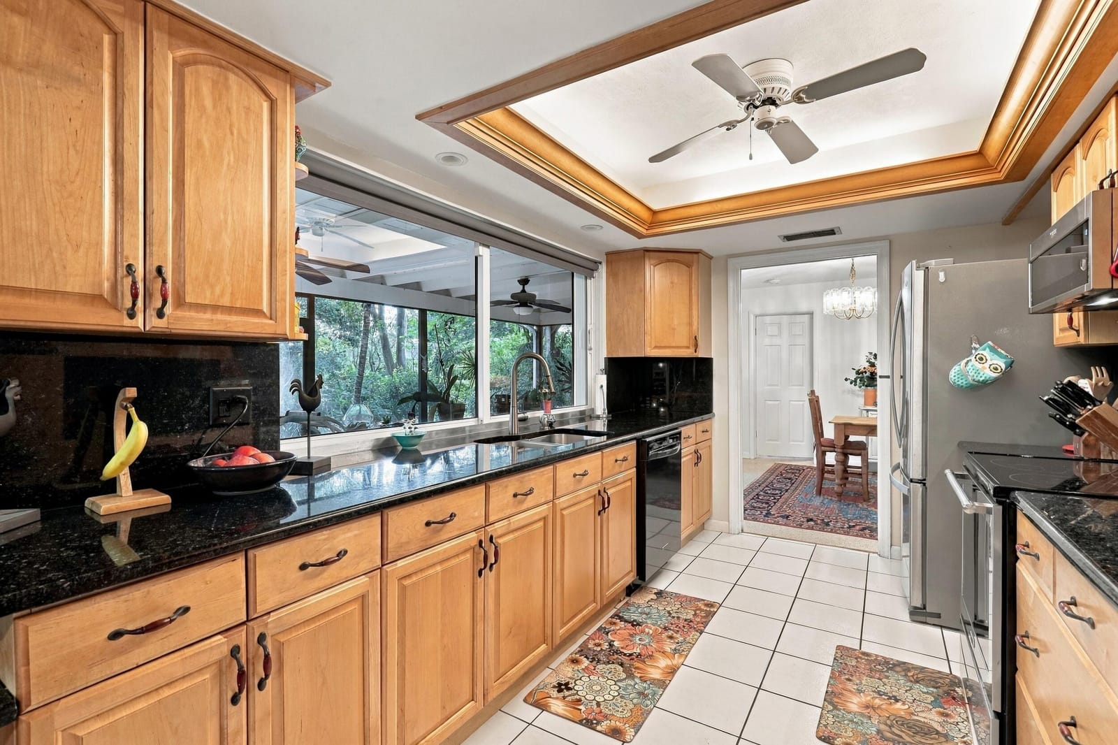 9714 HONEYSUCKLE Avenue, Palm Beach Gardens, FL 33410 photo 13