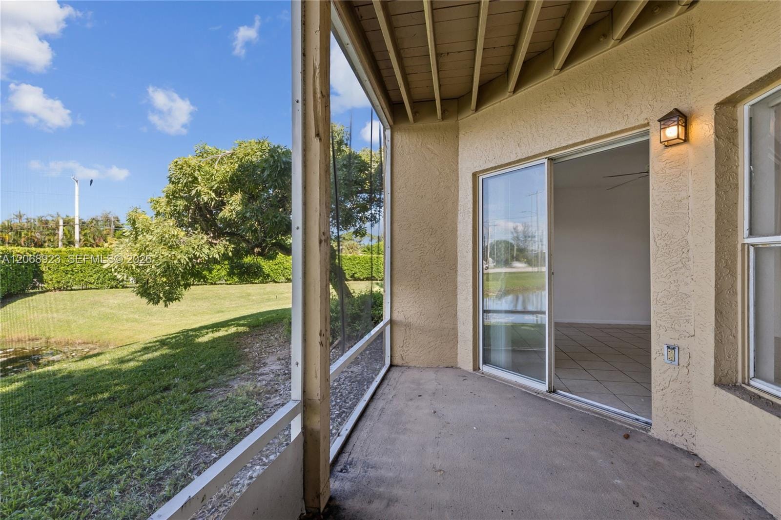 4863 Via Palm Lakes 807 — photo 7