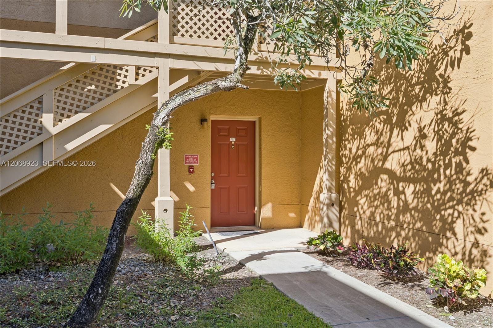 4863 Via Palm Lakes 807 — photo 9
