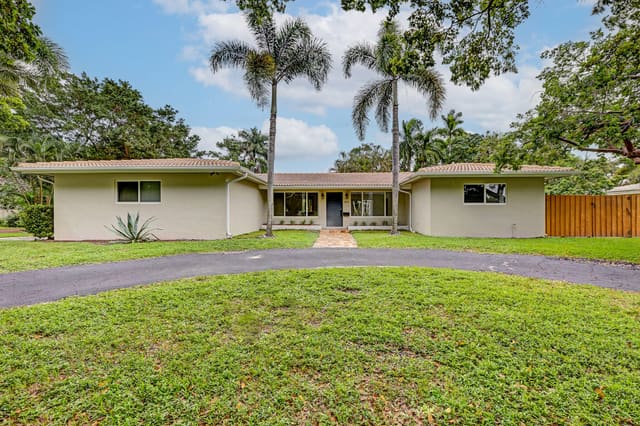 500 SW 62ND Avenue, Plantation, FL 33317