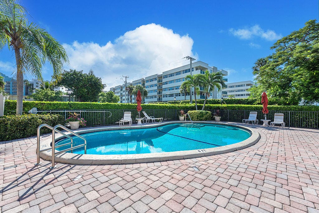 985 SE 19th Avenue 203, Deerfield Beach, FL 33441 photo 30
