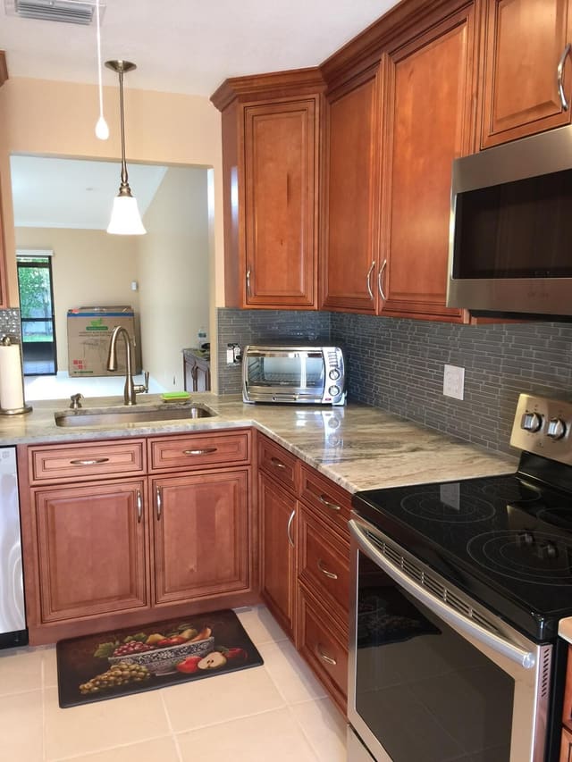 2641 GATELY Drive W 402, West Palm Beach, FL 33415