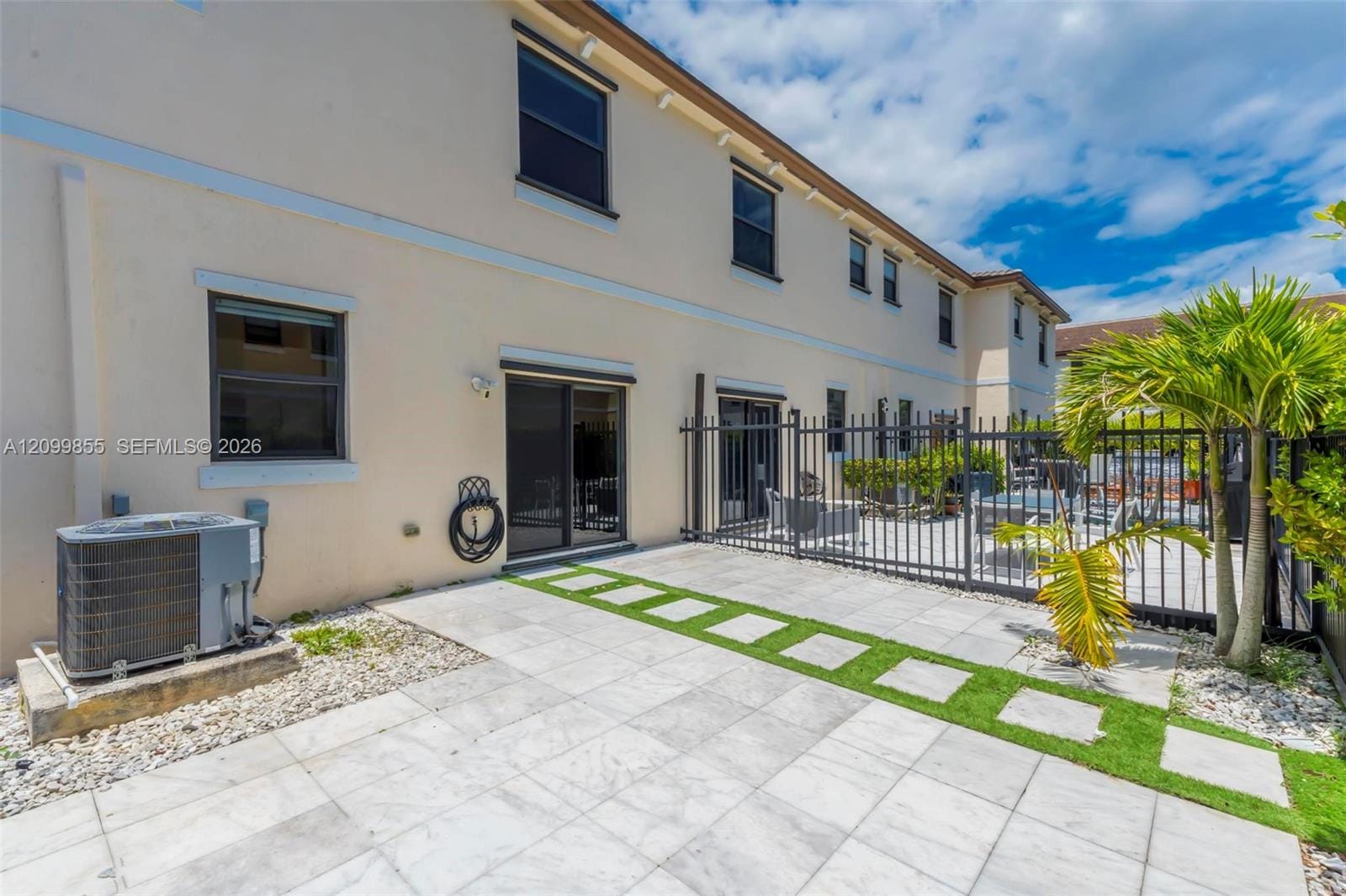 4664 Banker Terrace, Davie, FL 33314 photo 18