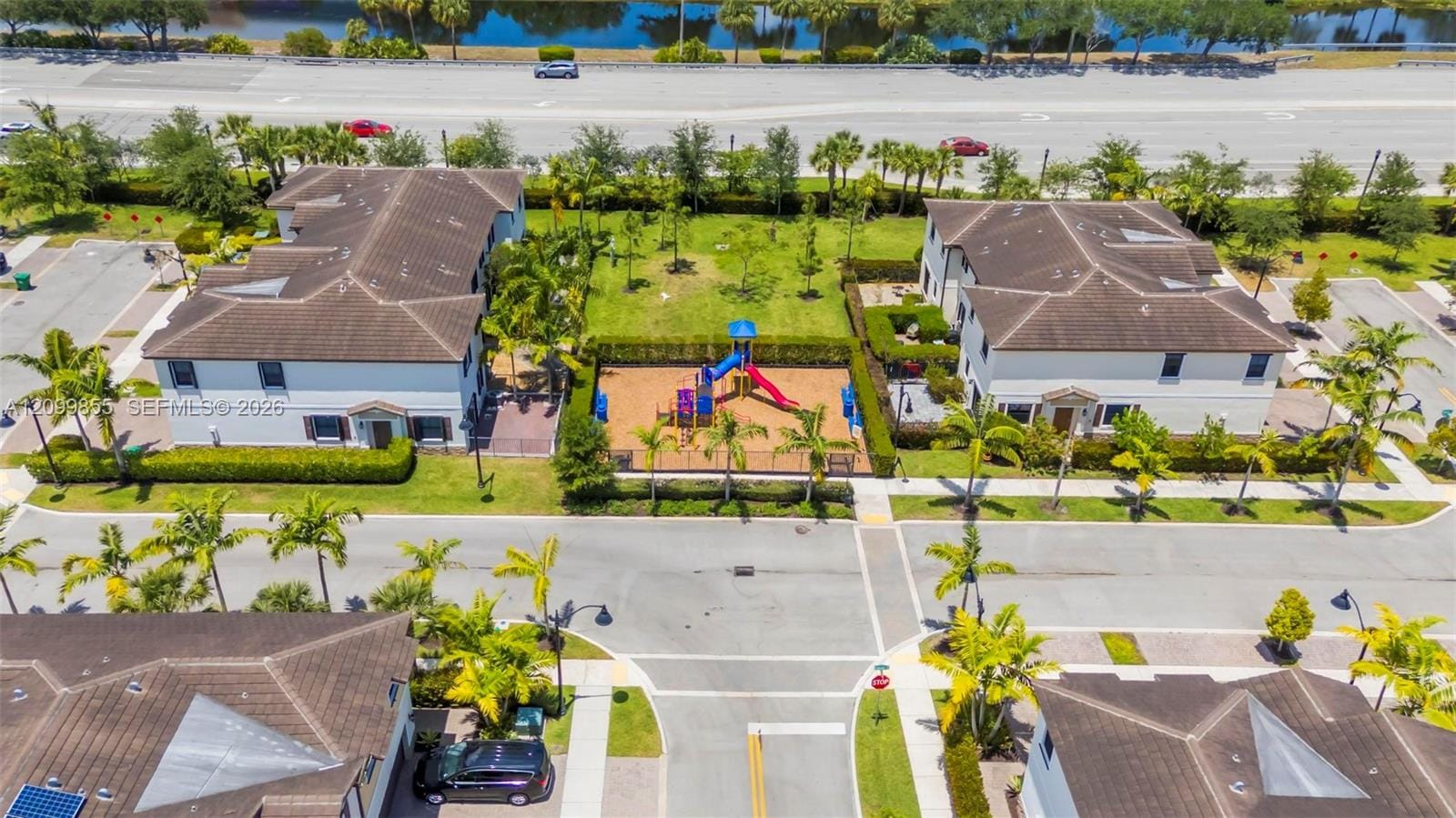 4664 Banker Terrace, Davie, FL 33314 photo 22
