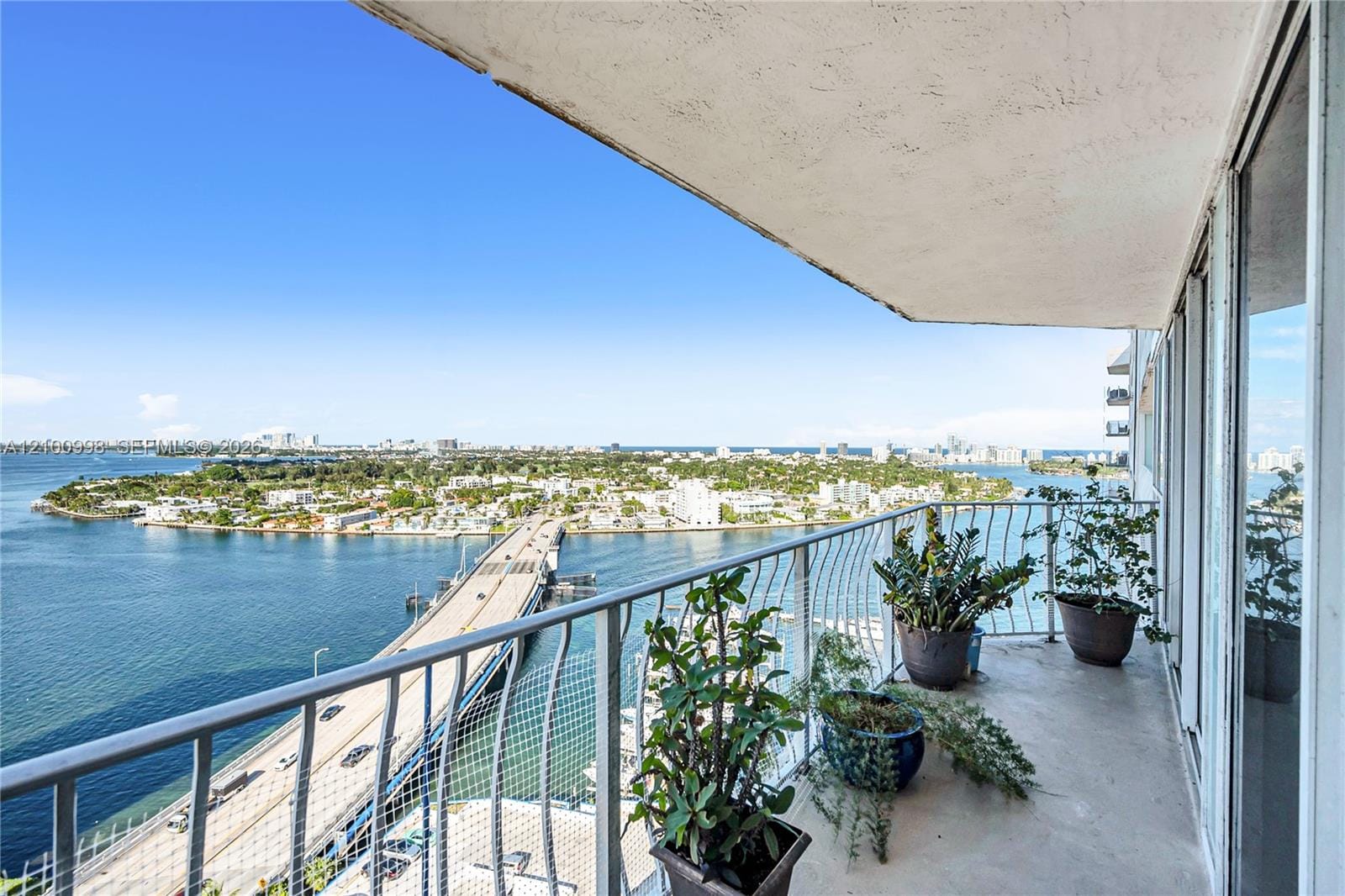7601 E Treasure Drive 2412, North Bay Village, FL 33141