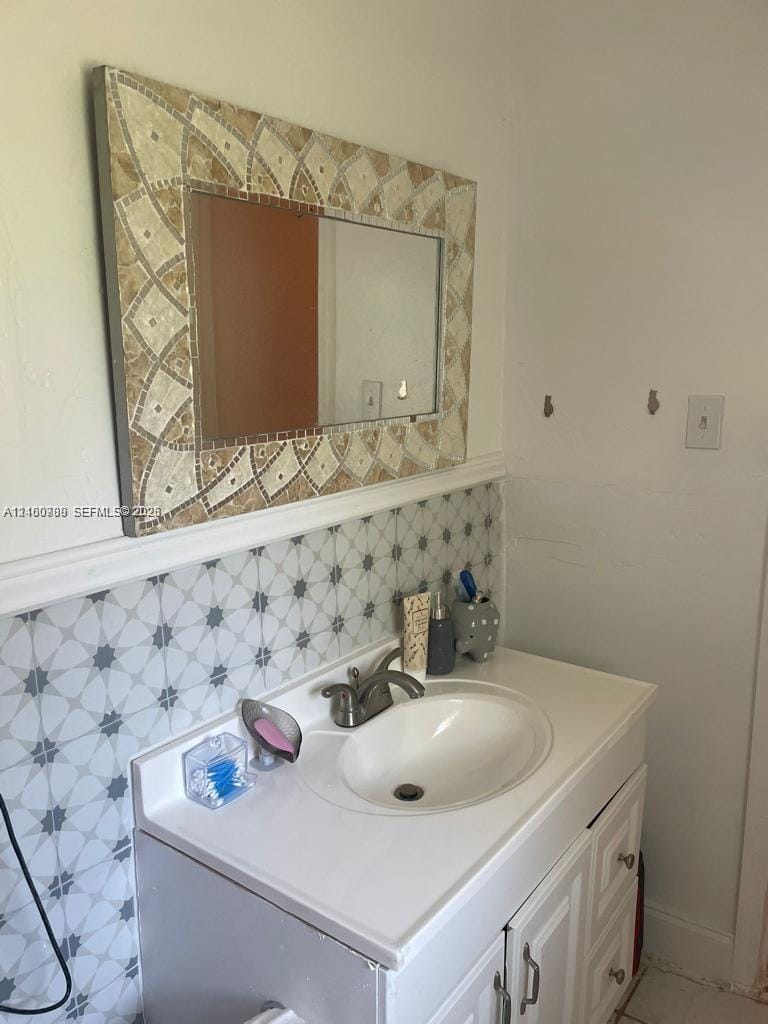 1137 NW 58th Terrace, Miami, FL 33127 photo 5