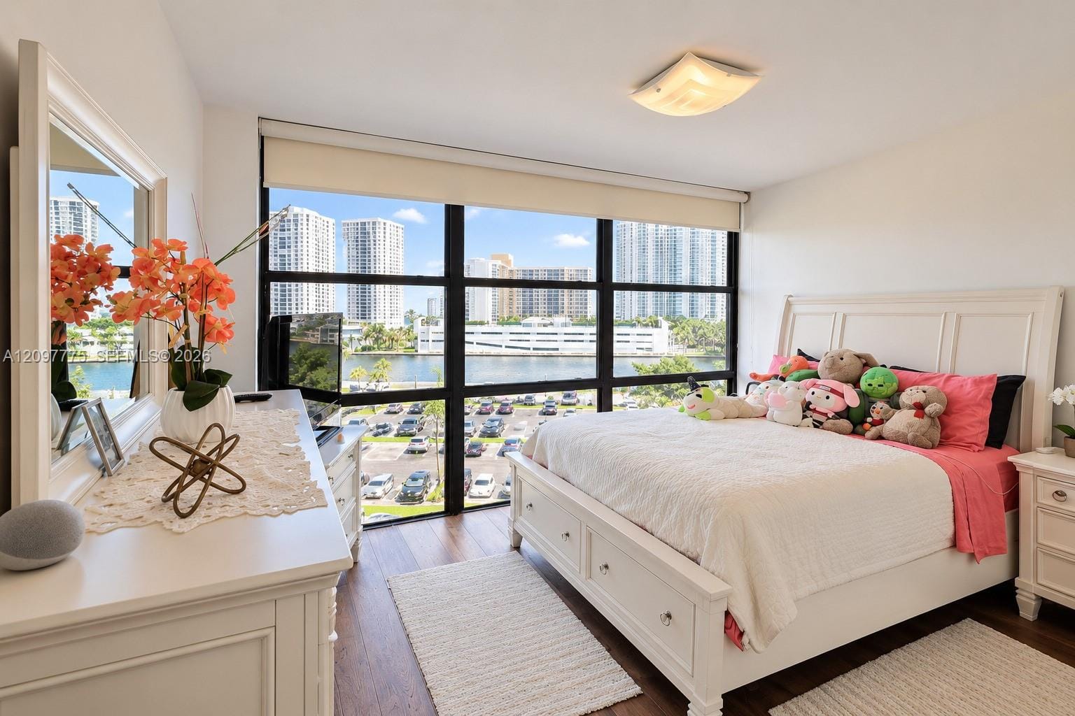1000 Parkview Drive 610, Hallandale Beach, FL 33009 photo 11