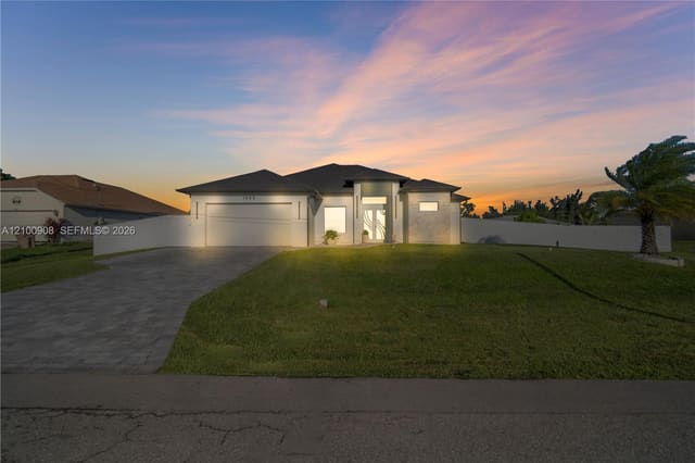 1803 NW 2nd Place, Cape Coral, FL 33993