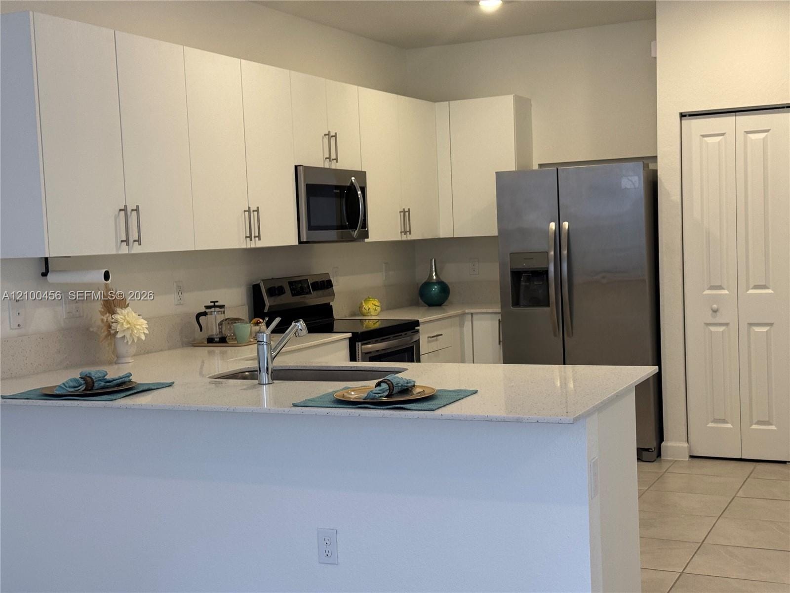 267 SW 159th Place, Pembroke Pines, FL 33027 photo 4