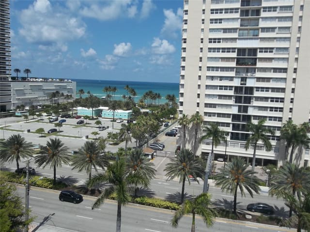 1893 S OCEAN Drive 910, Hallandale Beach, FL 33009