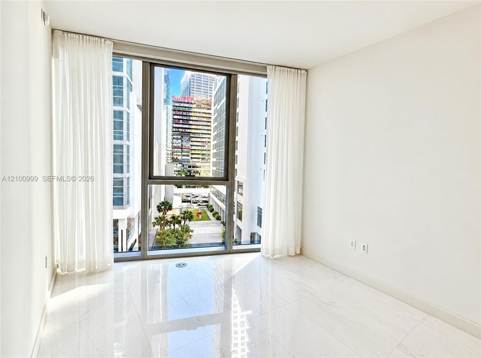 300 Biscayne Boulevard Way 506E — photo 7