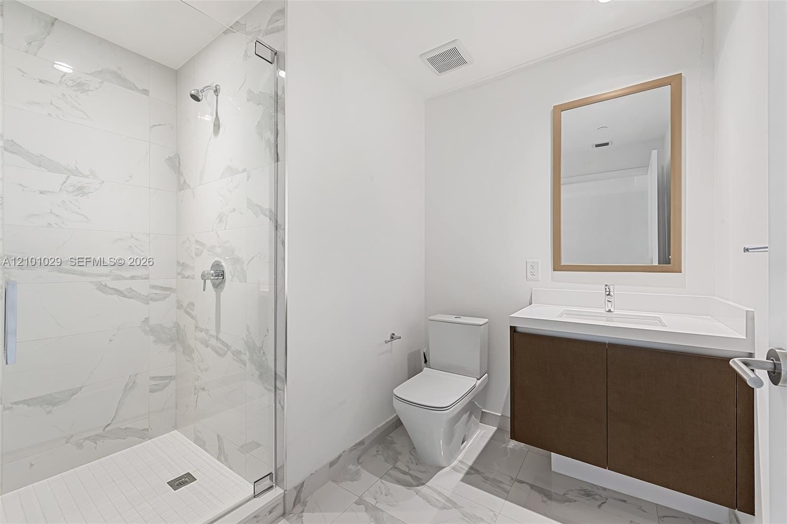 851 NE 1st Avenue 1012, Miami, FL 33132 photo 21
