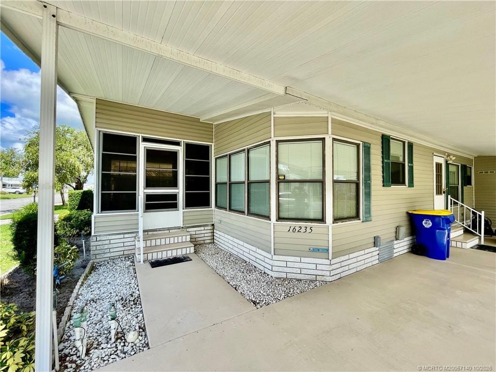 16235 SW Indianwood Circle — photo 4