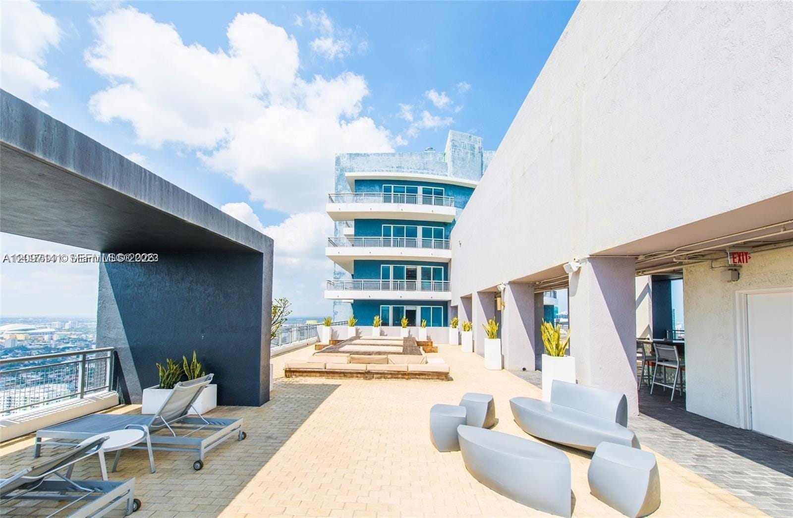 60 SW 13th Street 3606, Miami, FL 33130 photo 22