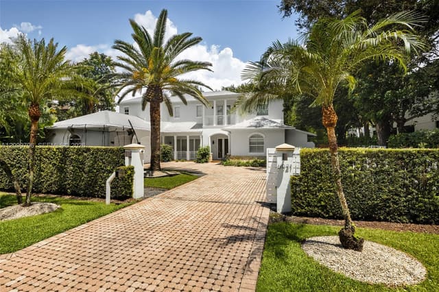6021 SW 81 Street, South Miami, FL 33143