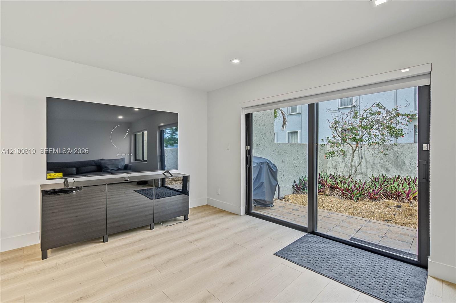 2607 N 40th Avenue, Hollywood, FL 33021 photo 13