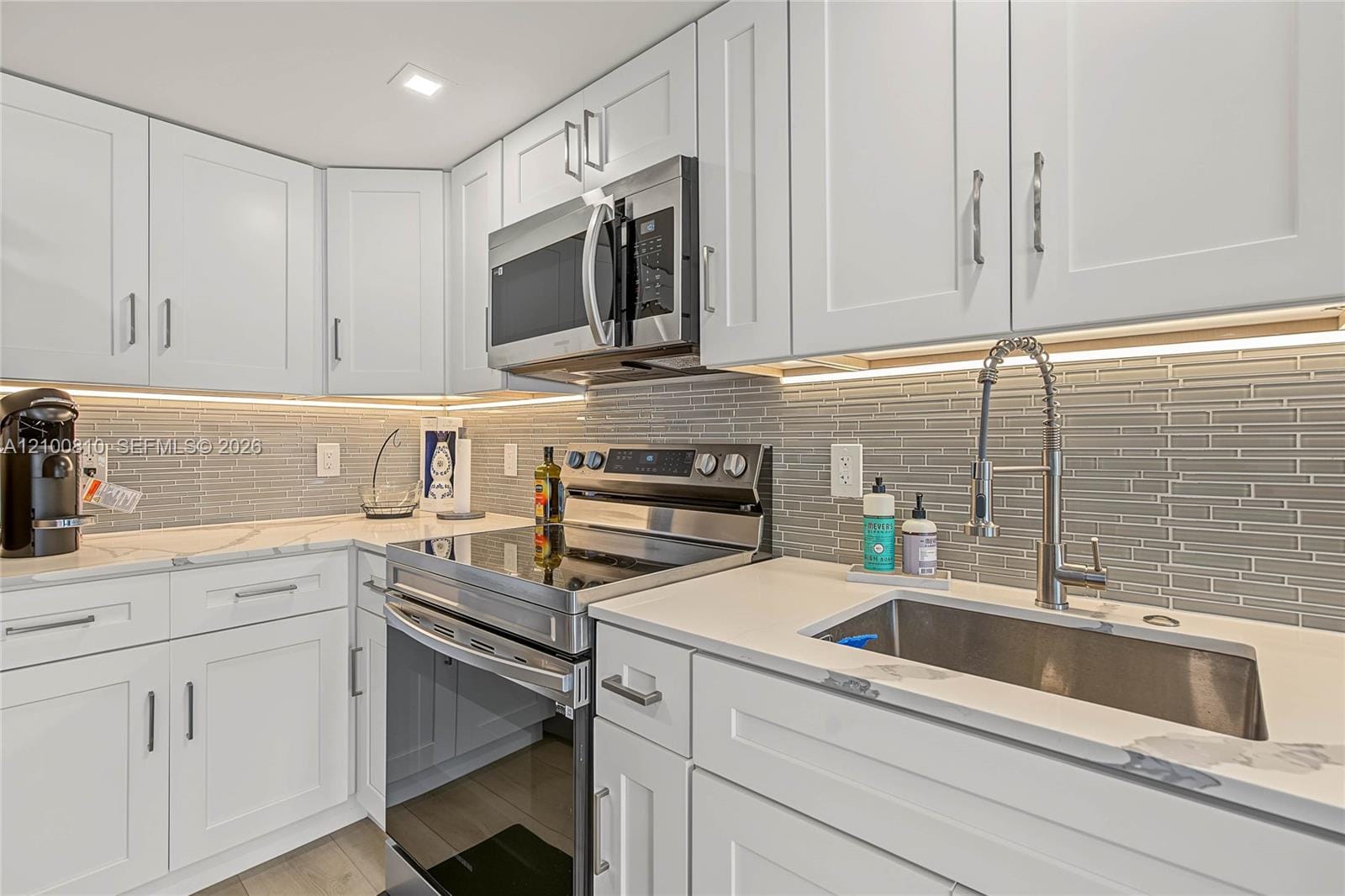2607 N 40th Avenue, Hollywood, FL 33021 photo 17