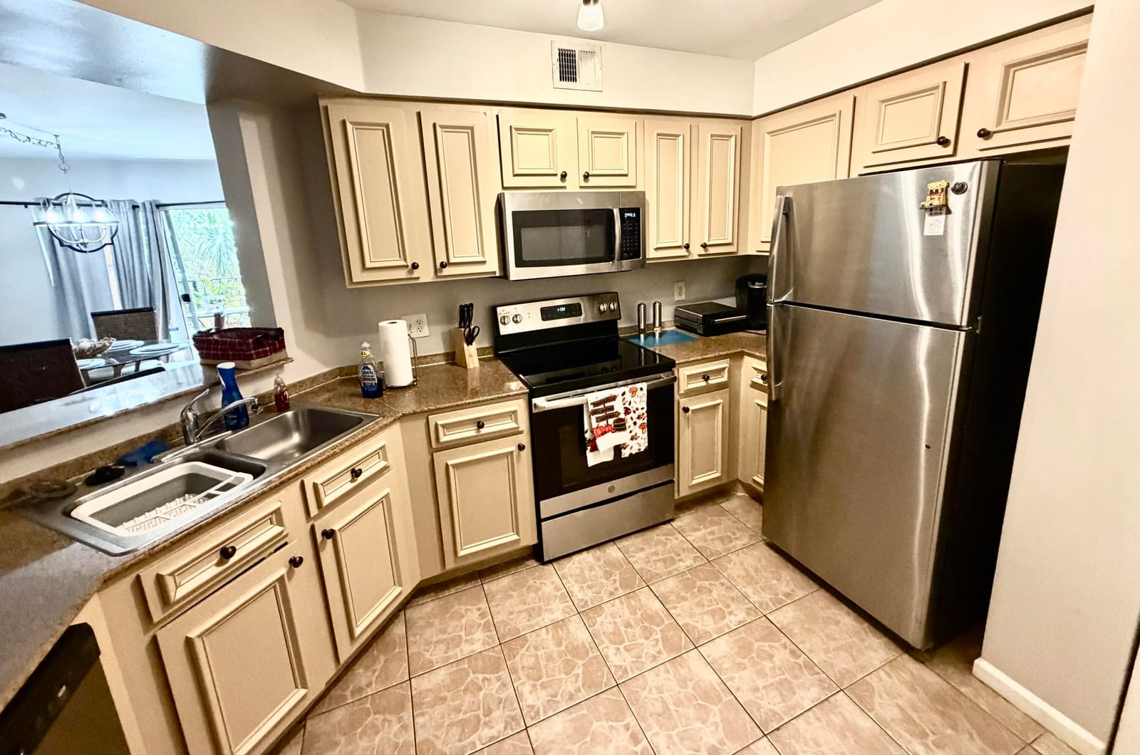 400 Scotia Drive 305, Hypoluxo, FL 33462 photo 2