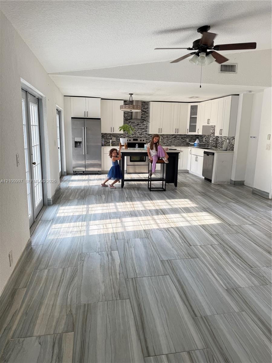 387 NW 39th Way, Deerfield Beach, FL 33442 photo 17