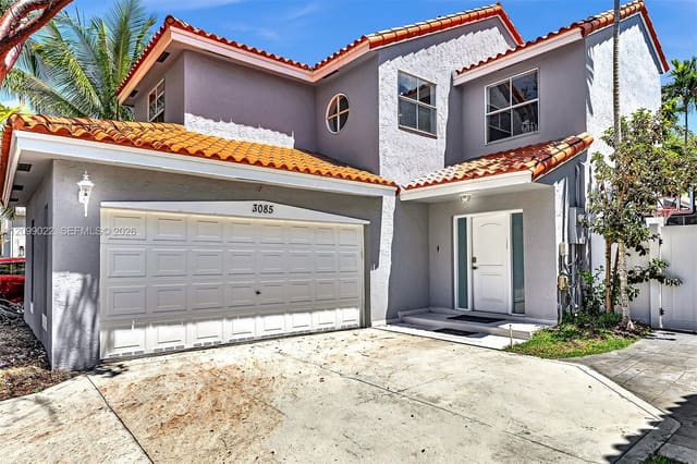 3085 N 36th Avenue, Hollywood, FL 33021