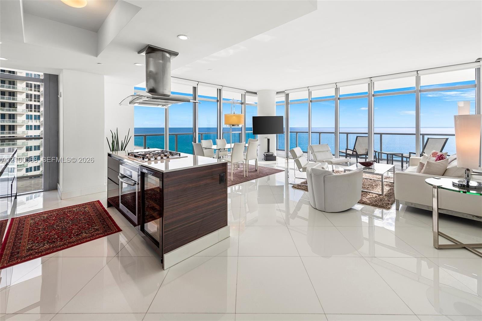 3737 Collins Avenue S-1301, Miami, FL 33140 photo 1