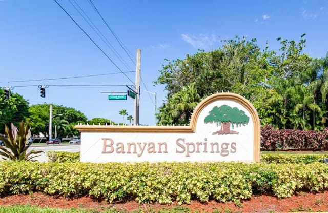 10204 MANGROVE Drive 104, Boynton Beach, FL 33437