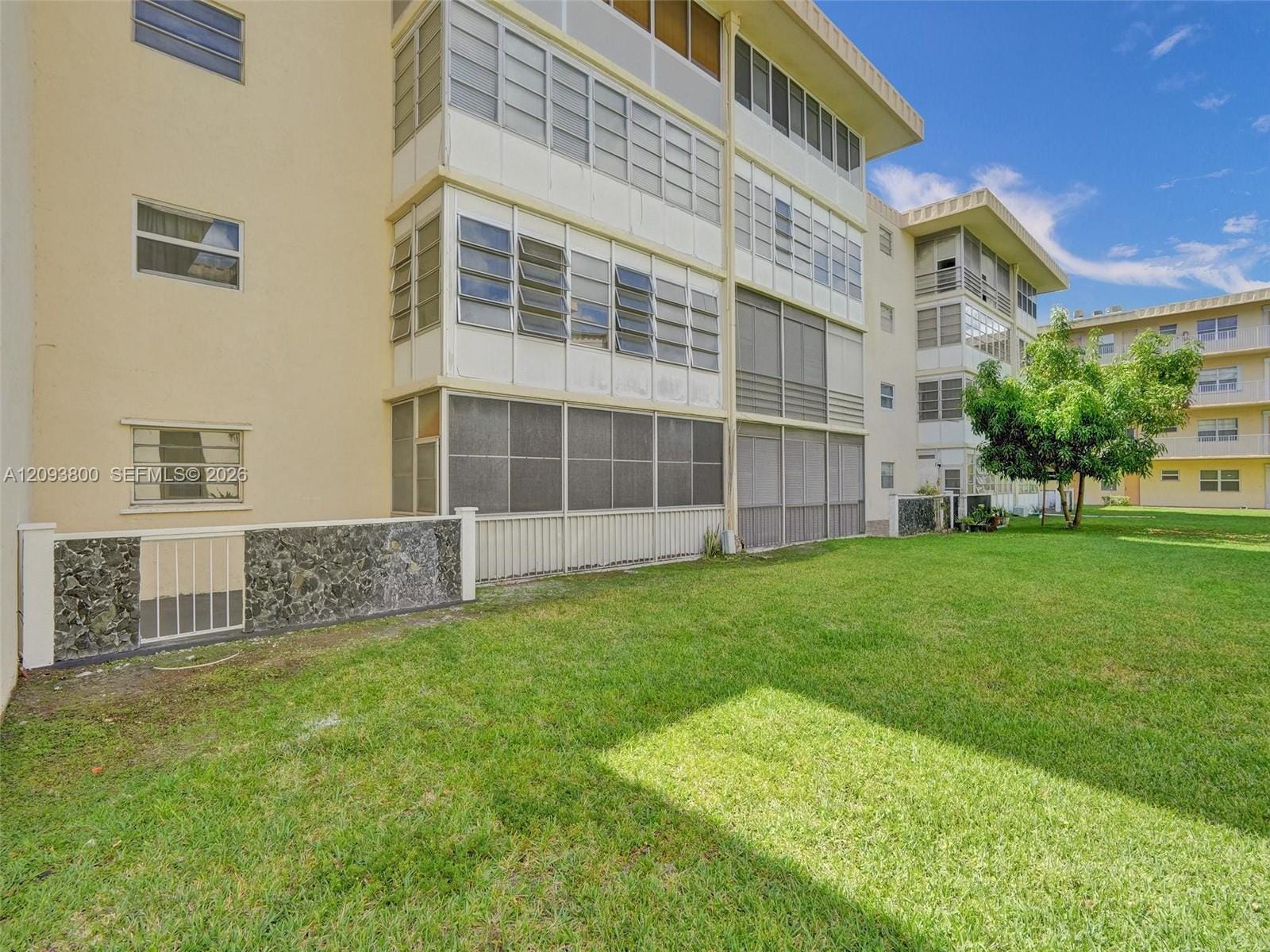 4191 NW 41st Street 117, Lauderdale Lakes, FL 33319 photo 21
